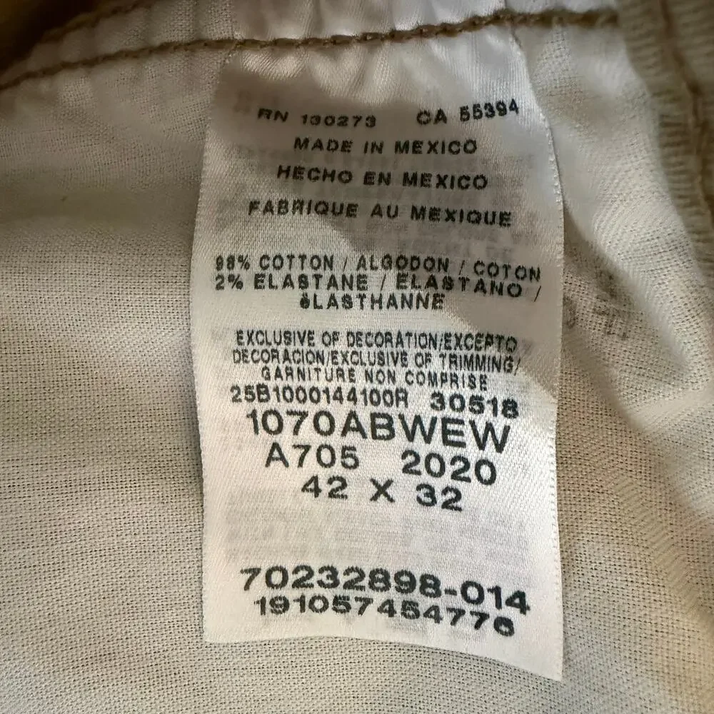 Wrangler Men’s 42x32 Relaxed Fit Cargo Pants Khaki Stretch Cotton Utility